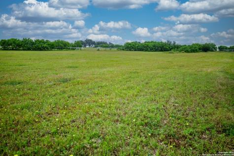 000 La Vernia Street Adkins TX 78101