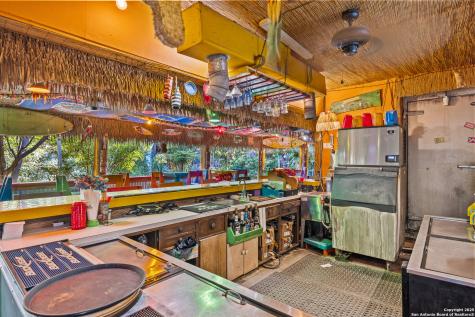 5820 Highway 27 Center Point TX 78010