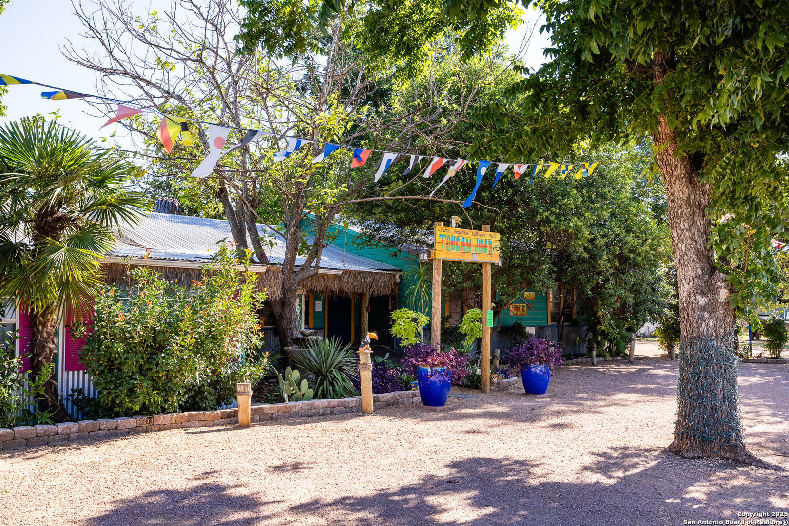 5820 Highway 27 Center Point TX 78010