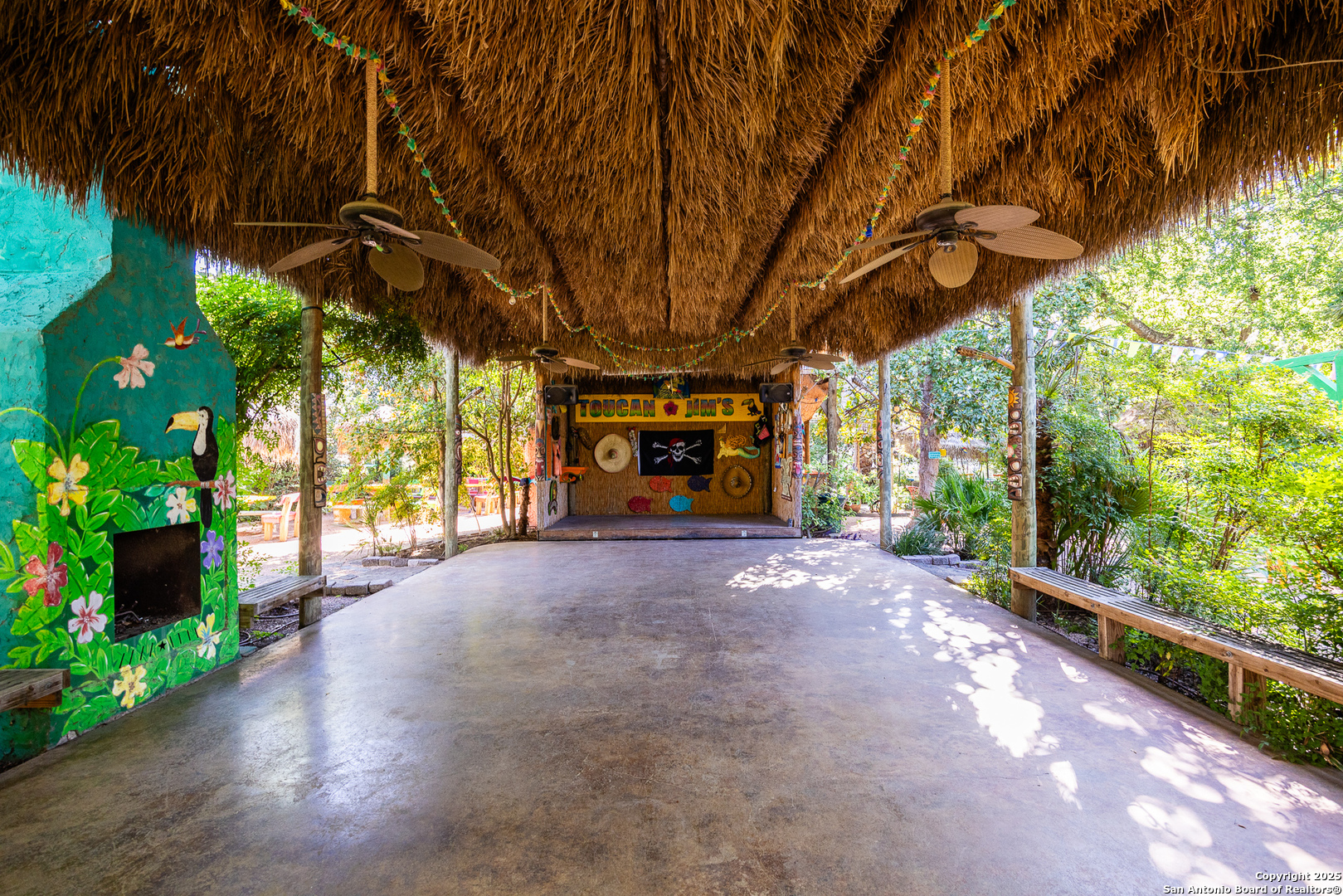 5820 Highway 27 Center Point TX 78010