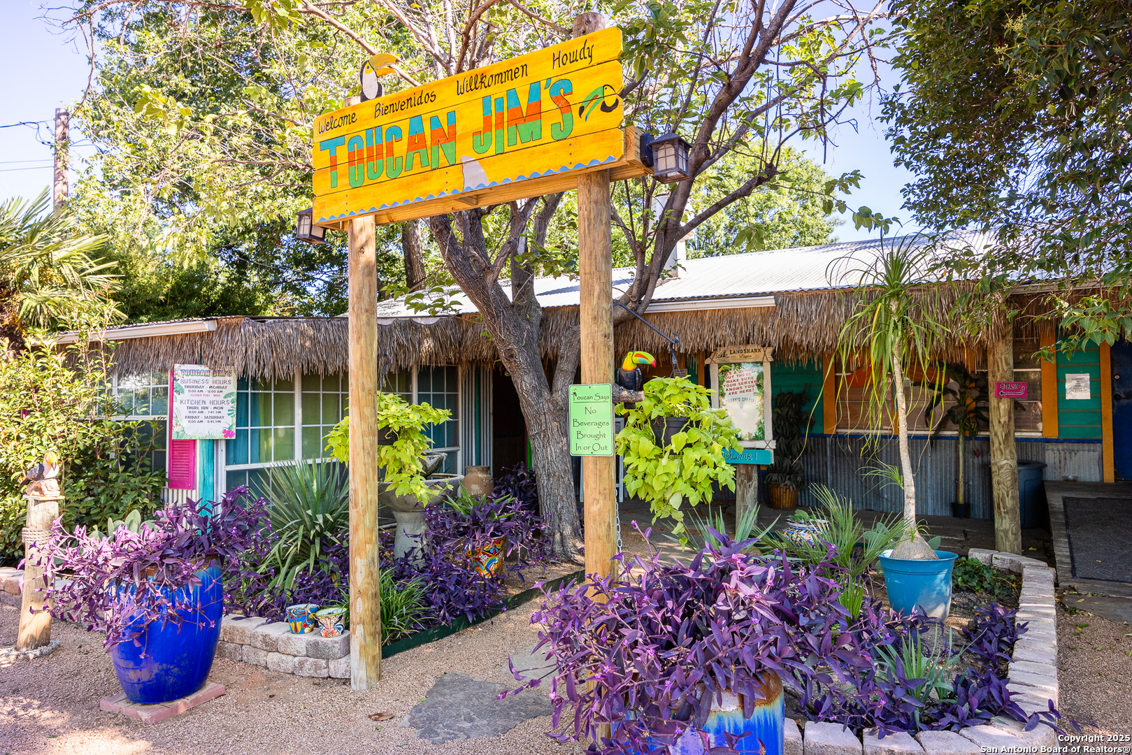 5820 Highway 27 Center Point TX 78010