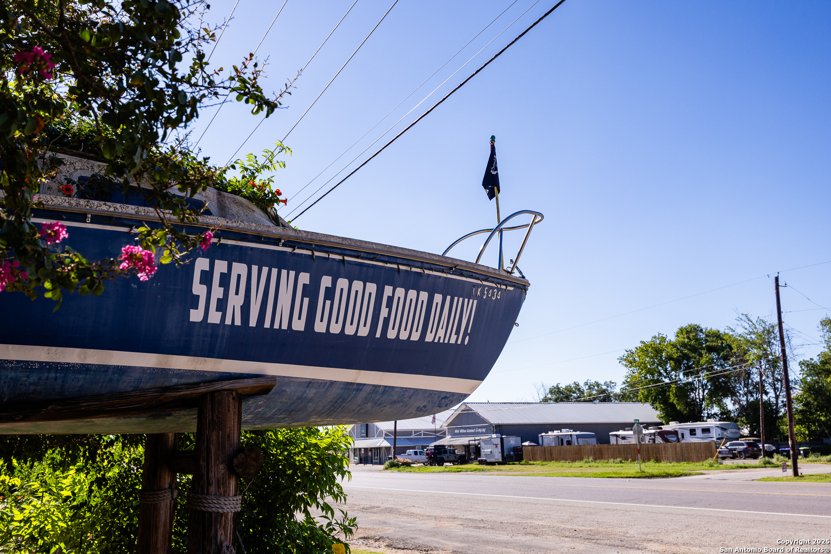 5820 Highway 27 Center Point TX 78010