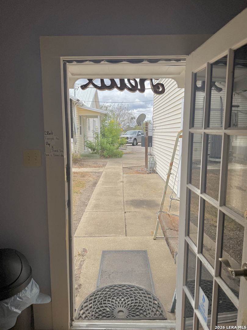 109 S Kathleen Street Beeville TX 78102