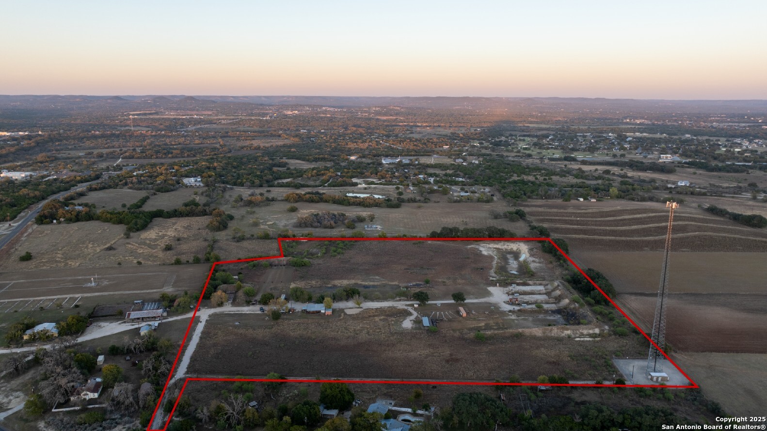 21.4 +/- Ac Fm 1077 Bandera TX 78003