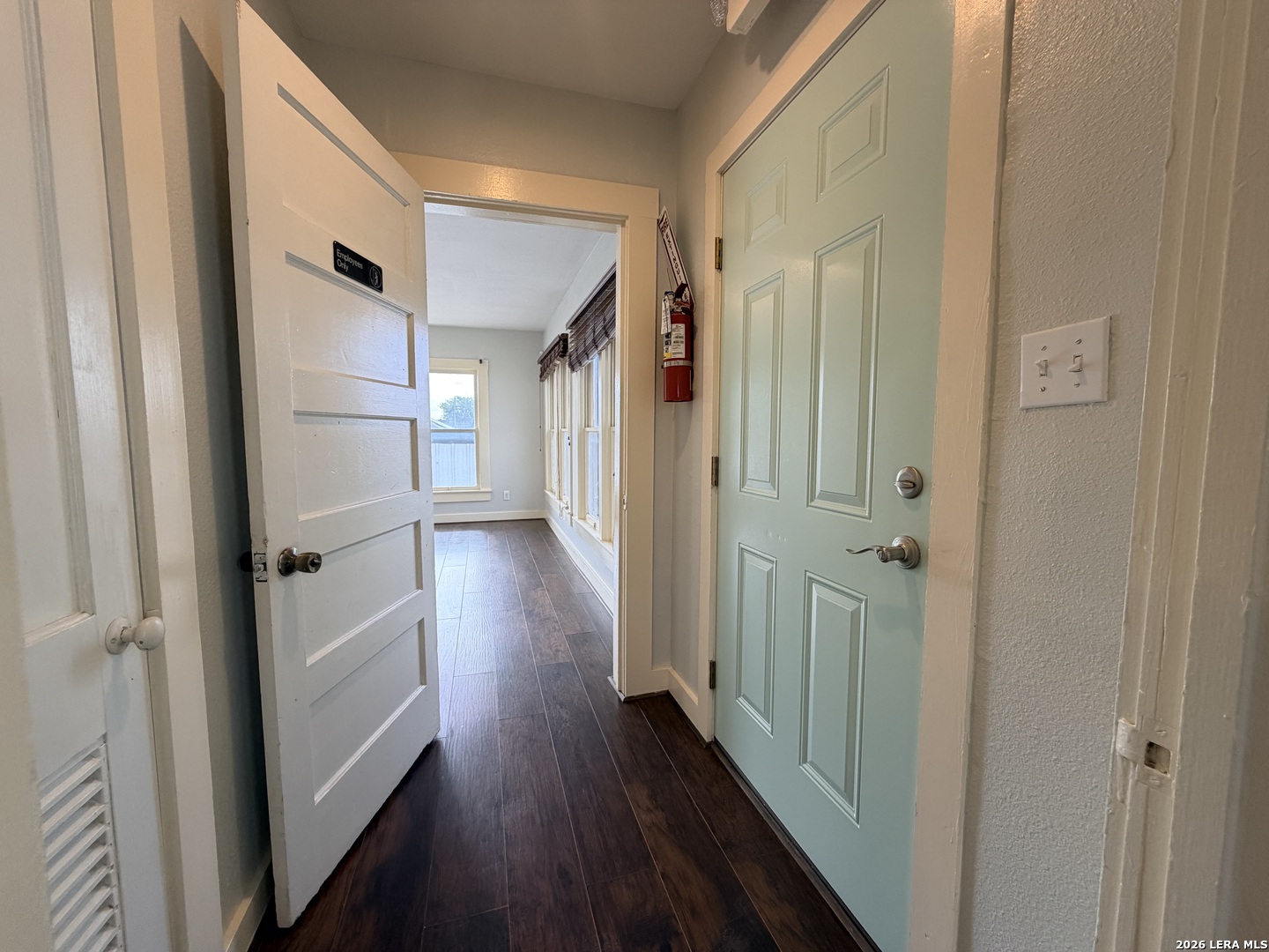 415 W Goodwin Street Pleasanton TX 78064