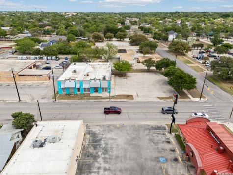 2014 S Hackberry San Antonio TX 78210