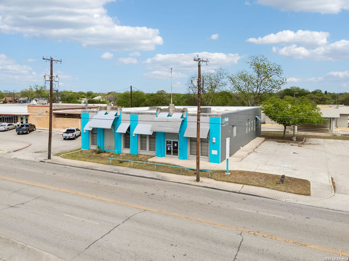 2014 S Hackberry San Antonio TX 78210