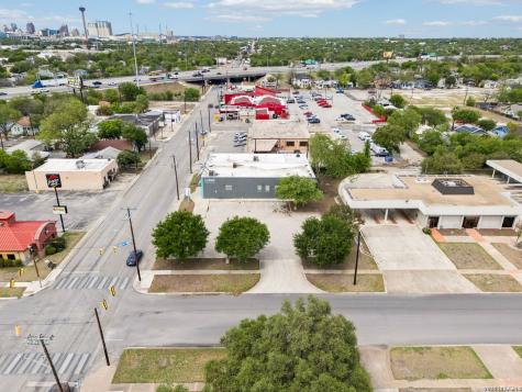 2014 S Hackberry San Antonio TX 78210