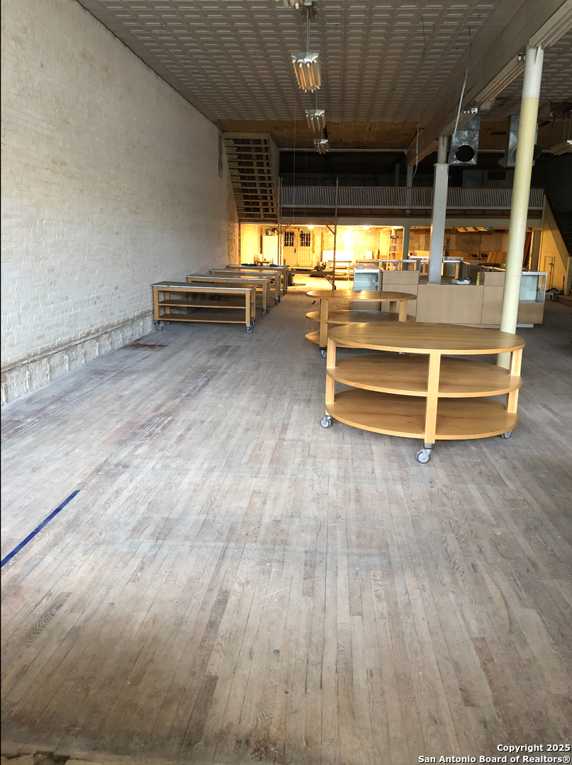 419 Saint George Gonzales TX 78629