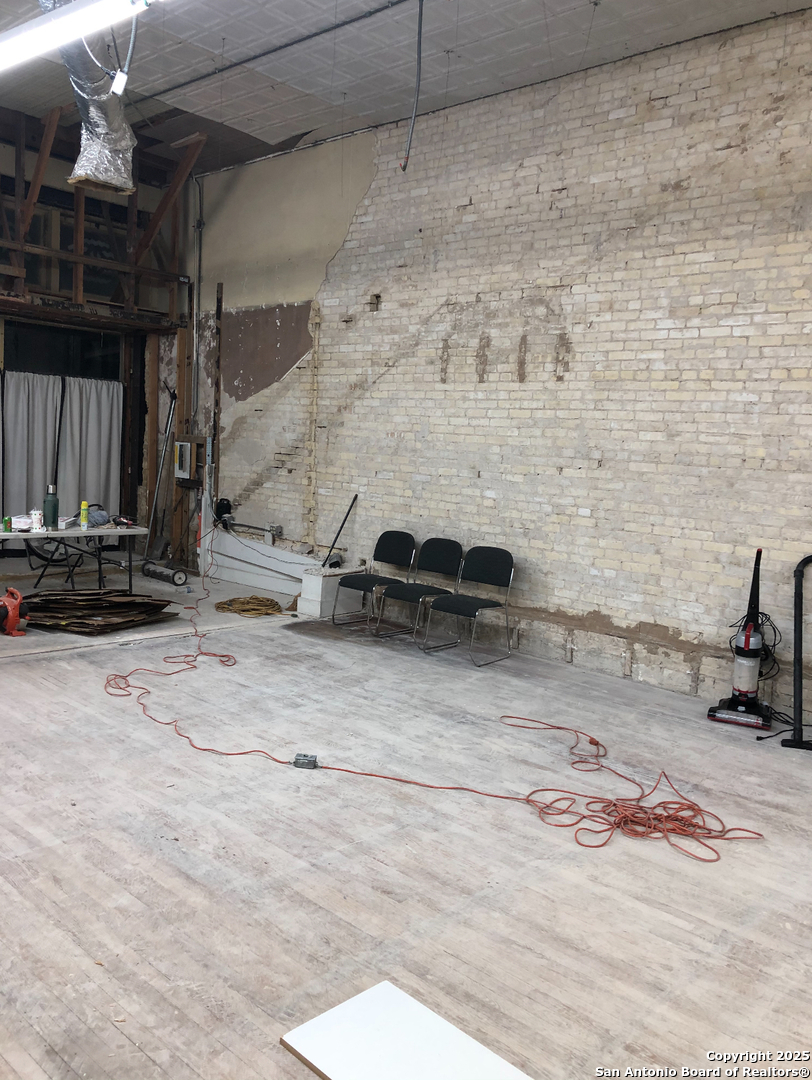 419 Saint George Gonzales TX 78629