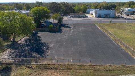 784 W Court Seguin TX 78155