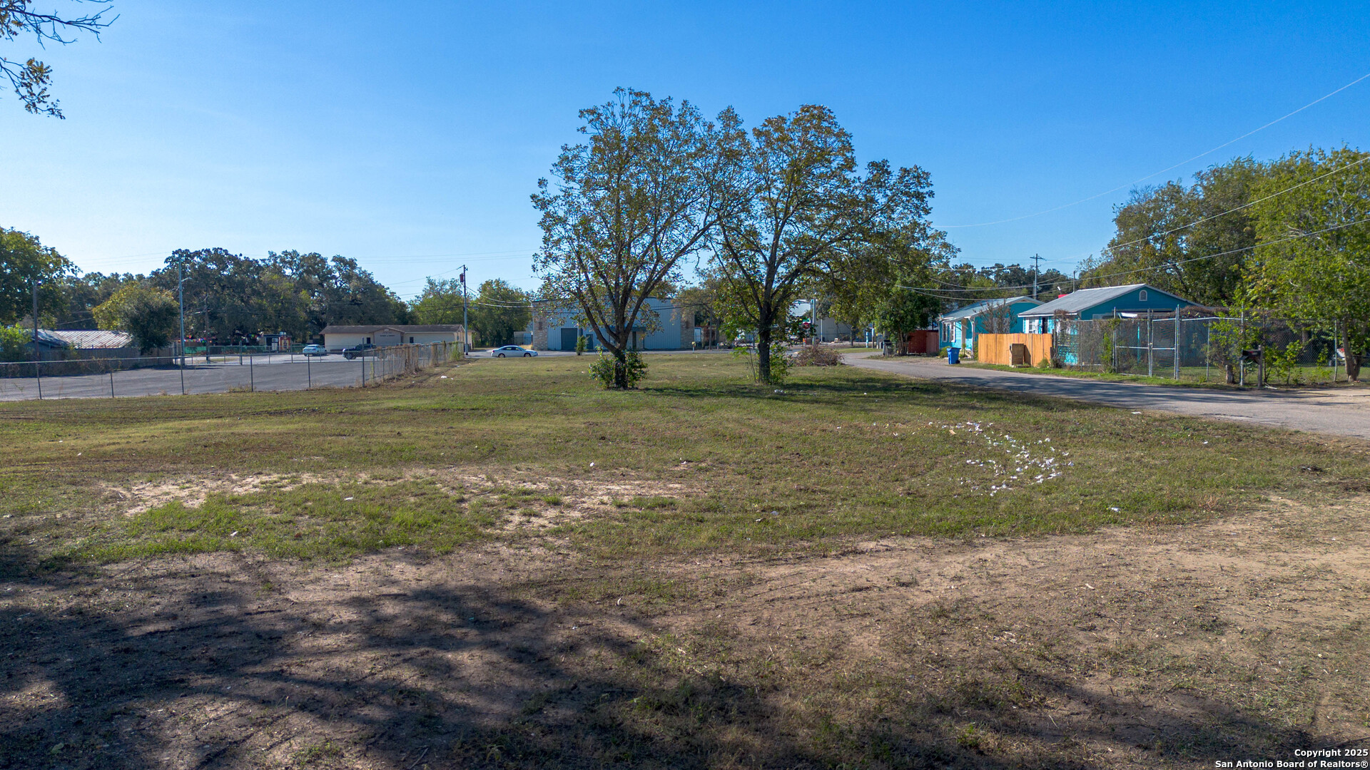 784 W Court Seguin TX 78155