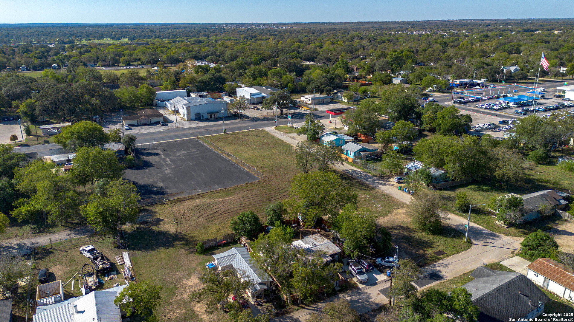 784 W Court Seguin TX 78155