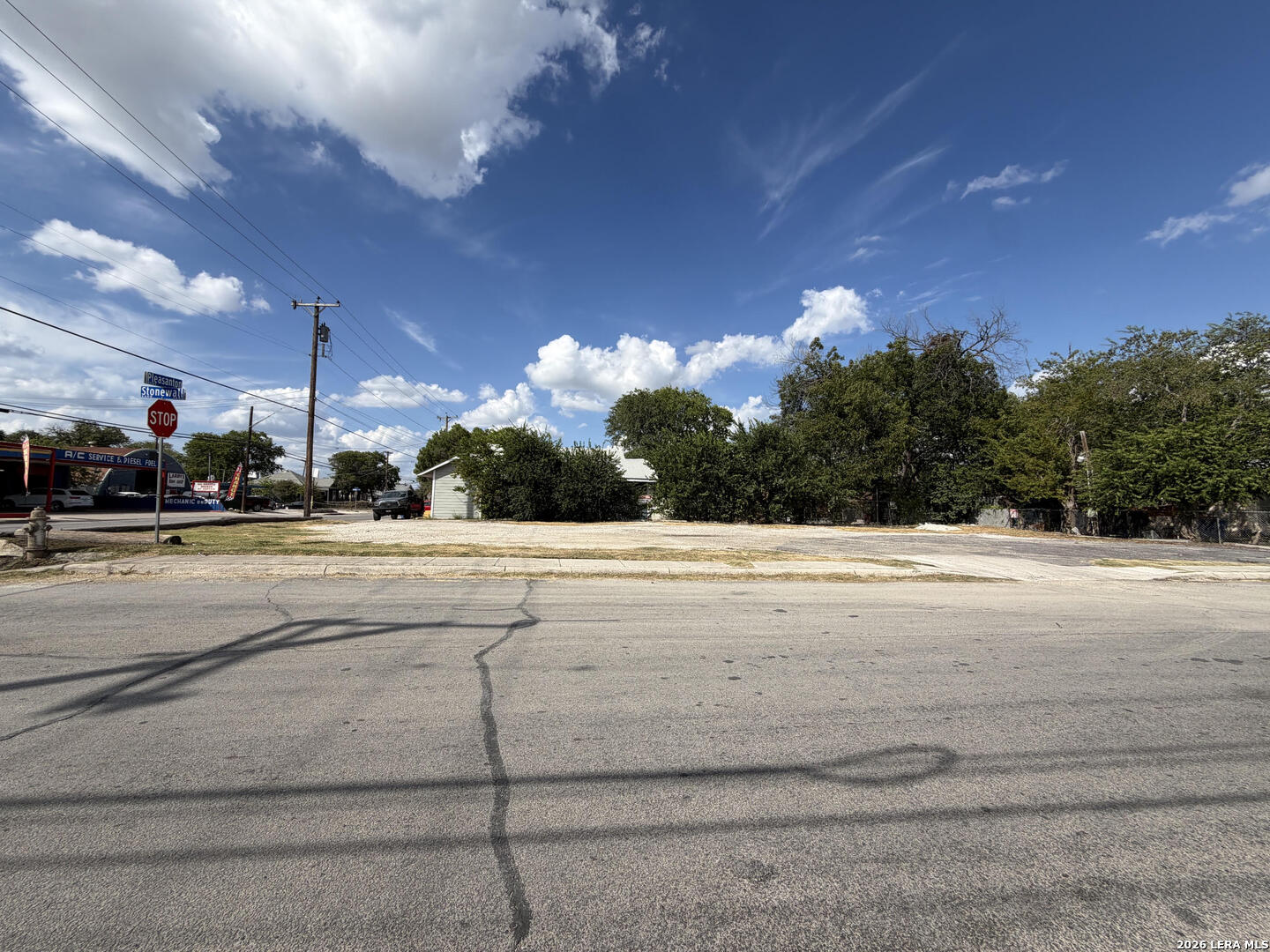 1018 Pleasanton San Antonio TX 78214