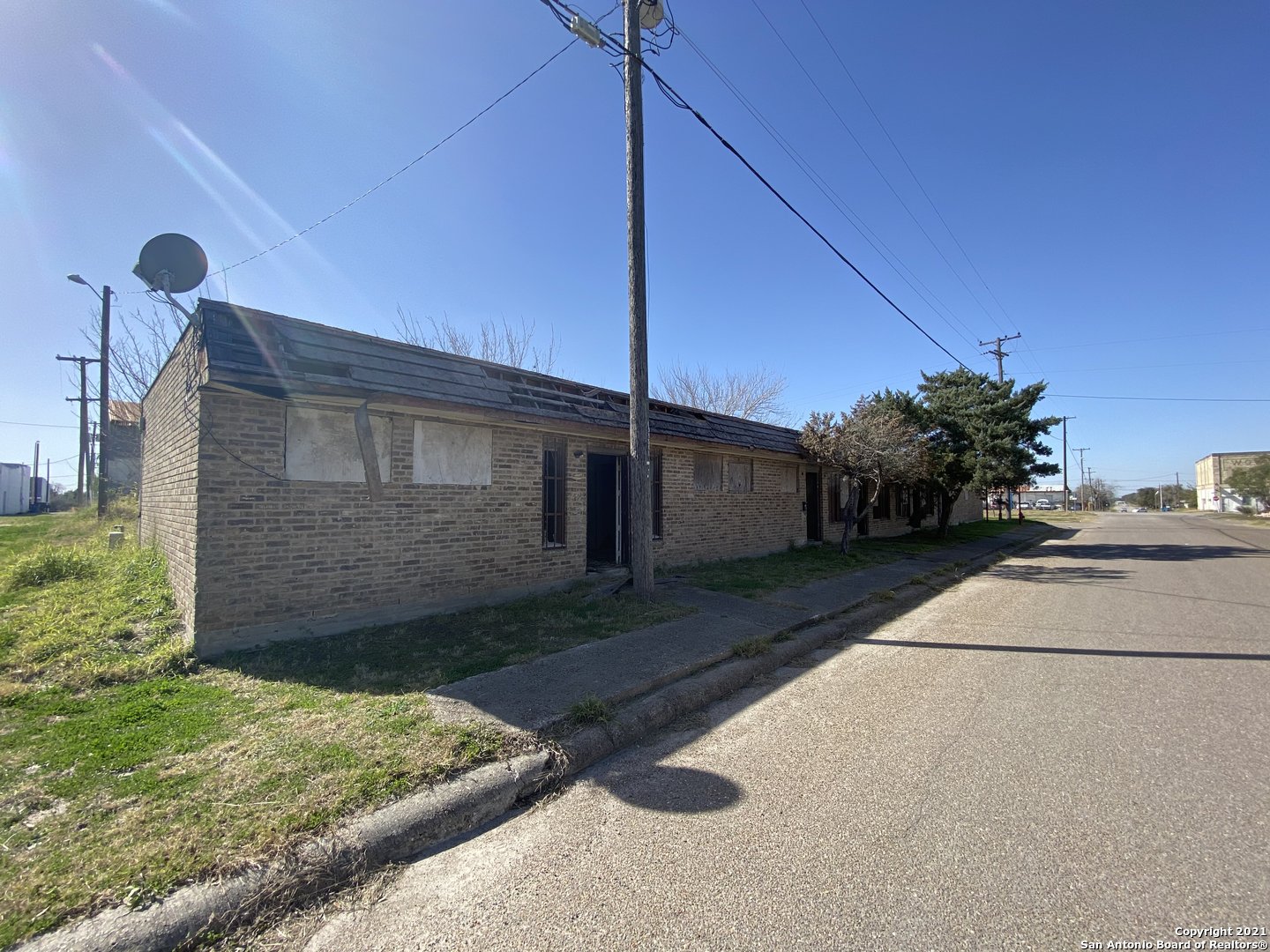 118 N South Street Mathis TX 78368