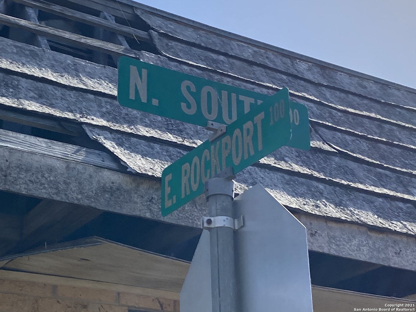 118 N South Street Mathis TX 78368