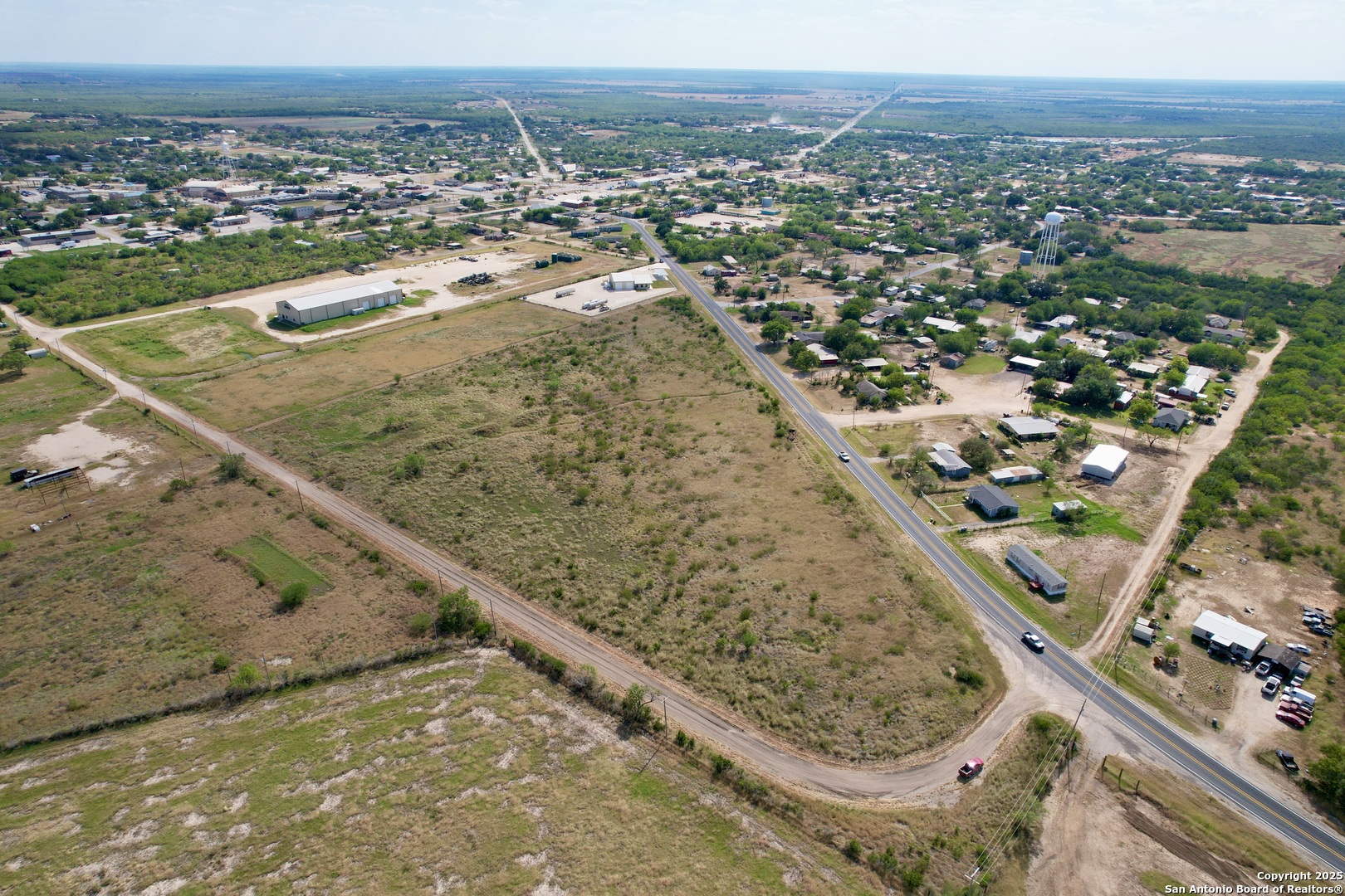 142 Burnett Charlotte TX 78011