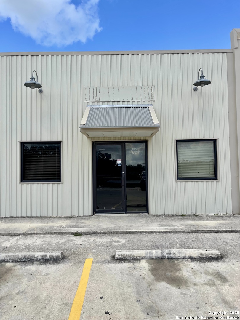 1501 Bensdale Pleasanton TX 78064