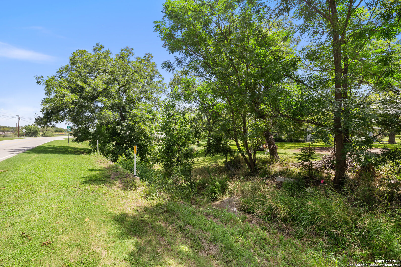 404 Nugent Johnson City TX 78636