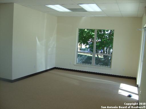 124 E Bandera Boerne TX 78006