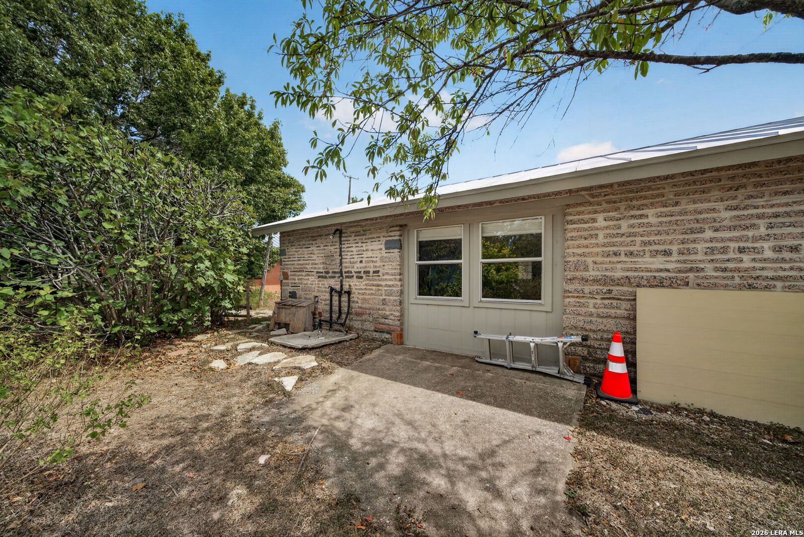11 Main Street Blanco TX 78606