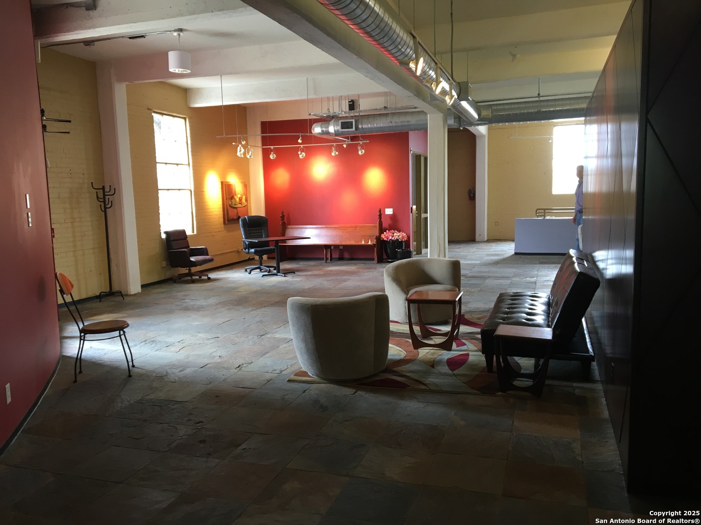 106 Auditorium Circle San Antonio TX 78205