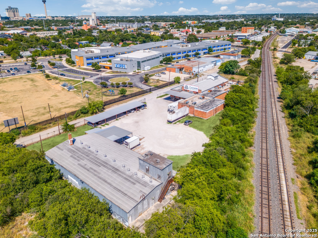 264 W Lachapelle San Antonio TX 78204