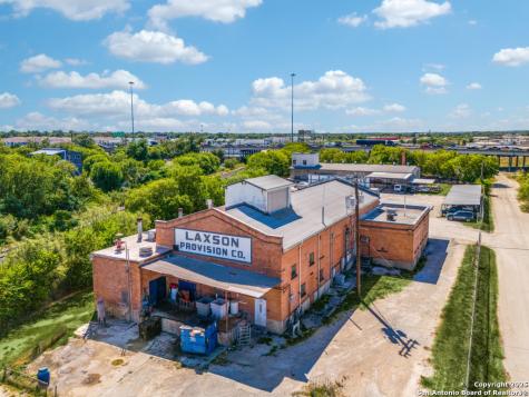 264 W Lachapelle San Antonio TX 78204