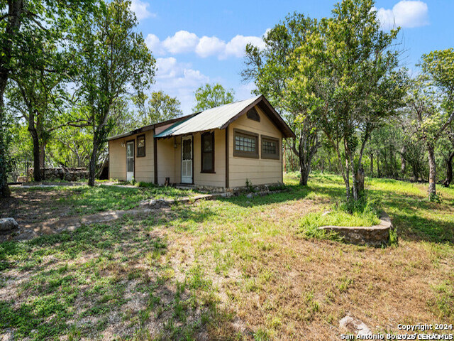 932 Toepperwein Road Converse TX 78109
