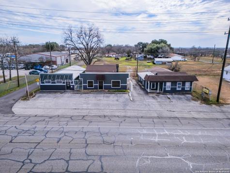 7036 Us Highway 87 China Grove TX 78263
