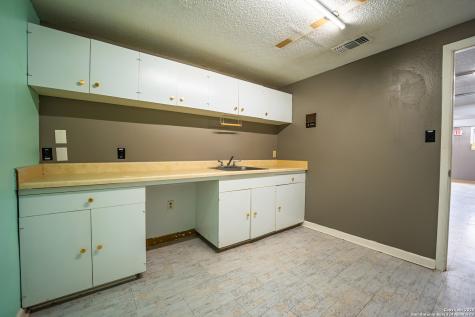 7036 Us Highway 87 China Grove TX 78263