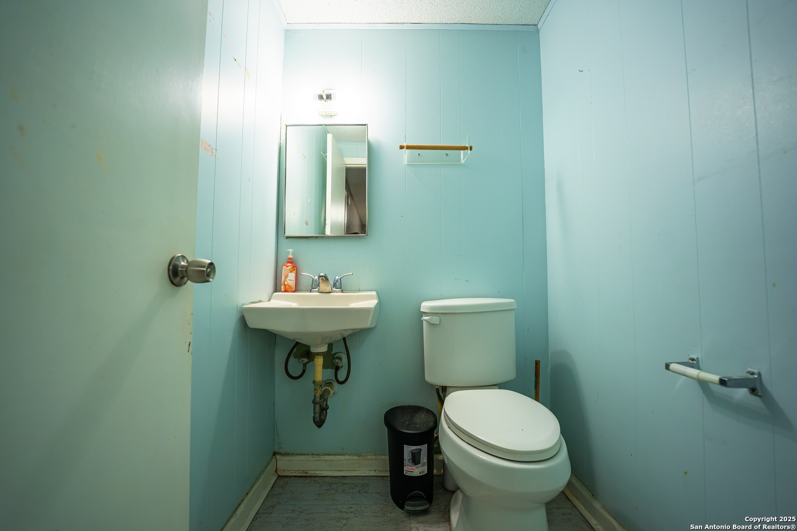 7036 Us Highway 87 China Grove TX 78263