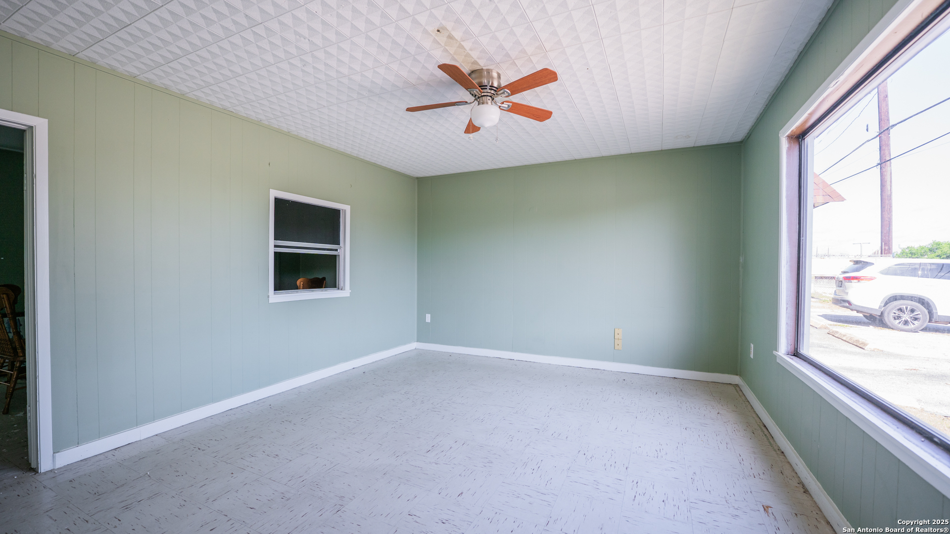 7036 Us Highway 87 China Grove TX 78263