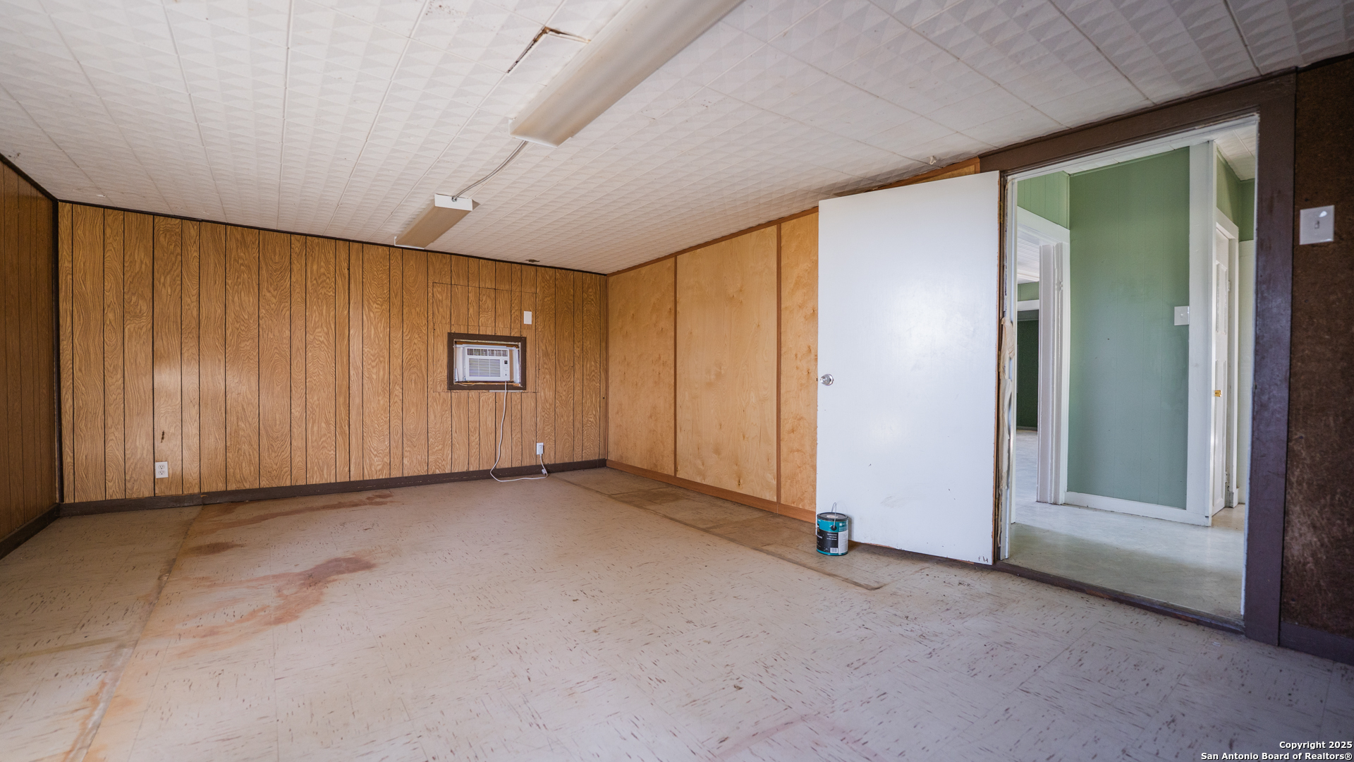 7036 Us Highway 87 China Grove TX 78263