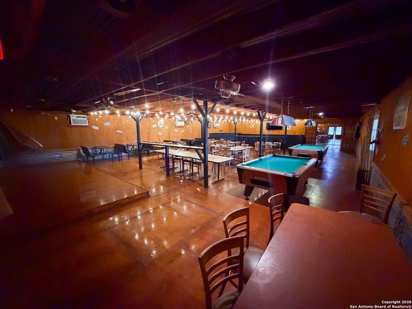 505 1st Carrizo Springs TX 78834