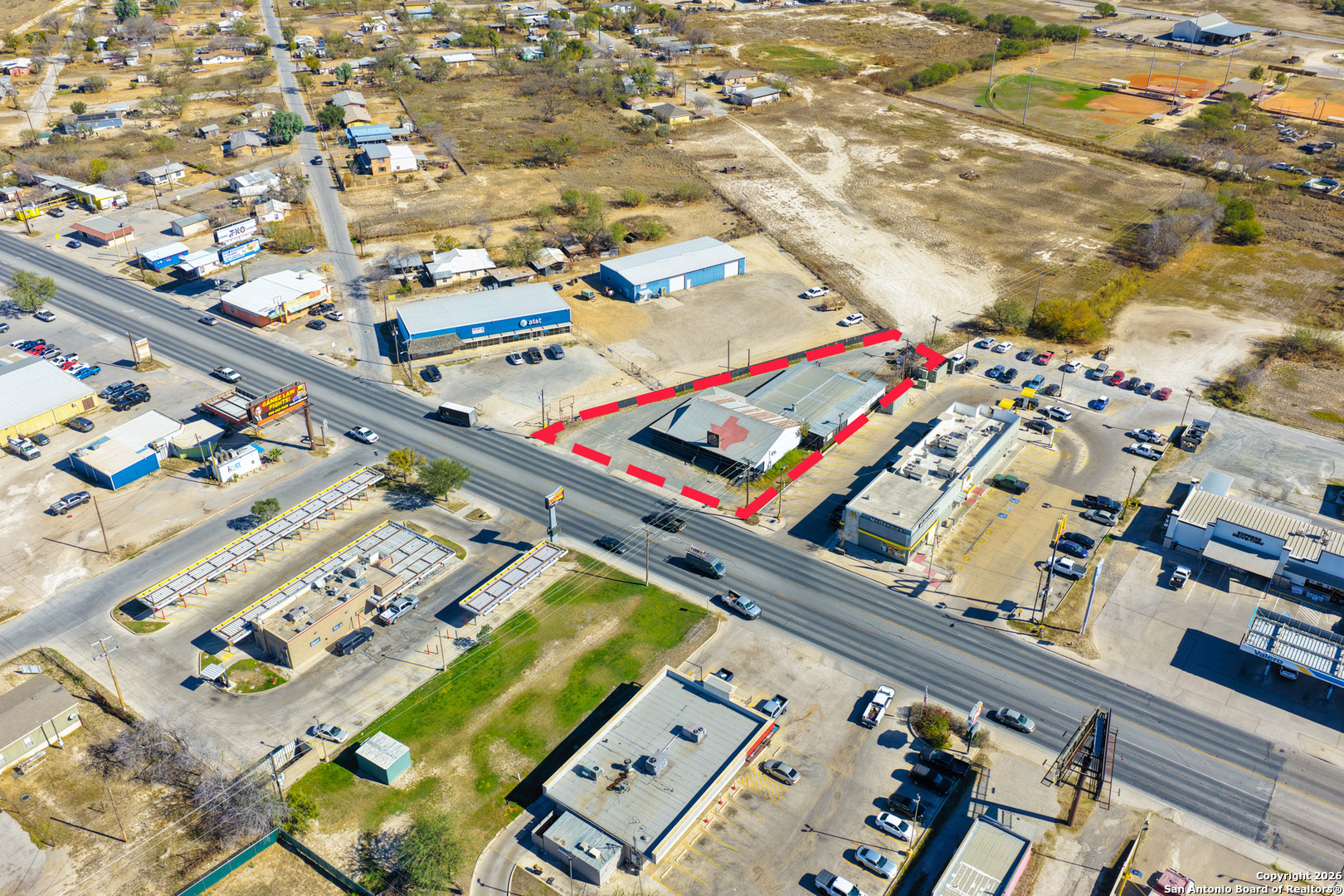 505 1st Carrizo Springs TX 78834