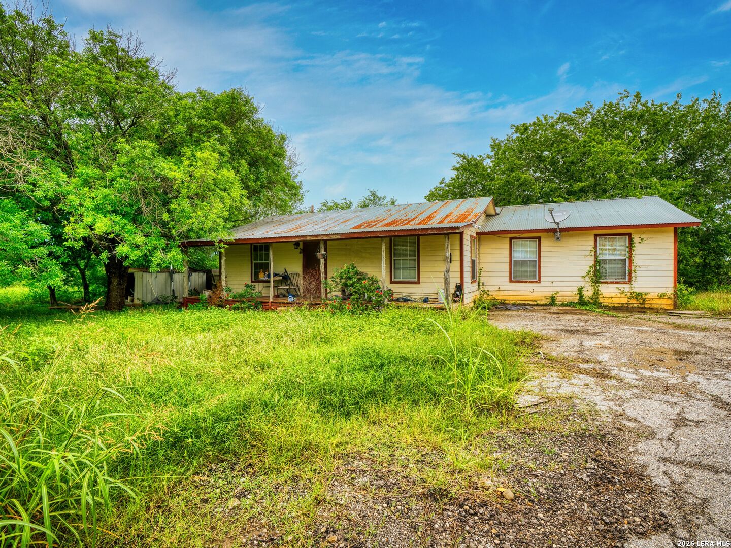4518 E State Highway 97 Pleasanton TX 78064
