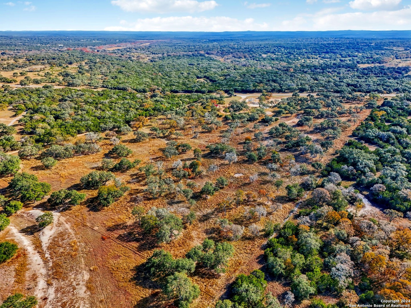 942/944 Fm 3351 Kendalia TX 78027