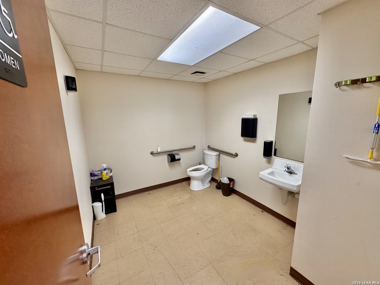 1209 Bensdale Road Pleasanton TX 78064