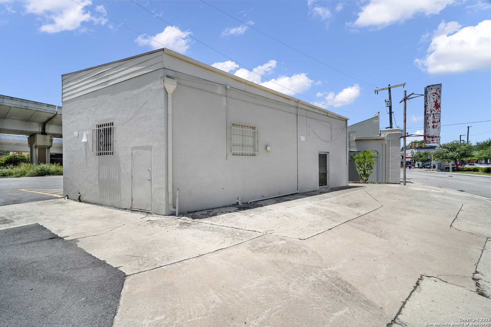 234 San Pedro Avenue San Antonio TX 78205