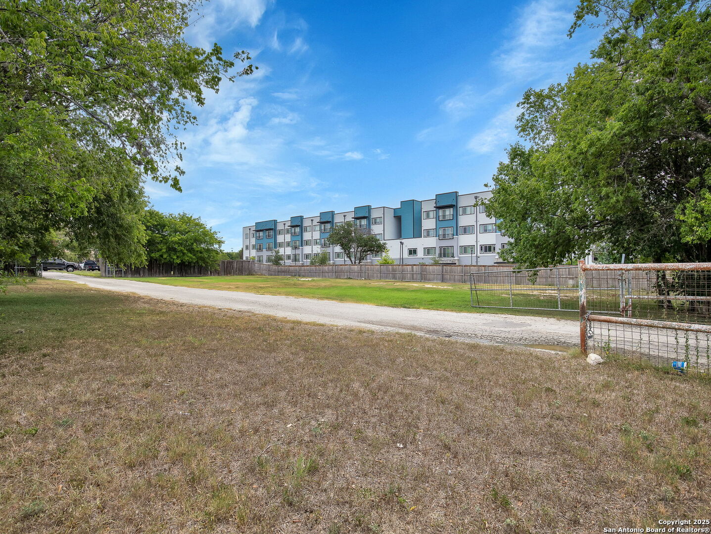 602 Everest San Antonio TX 78209