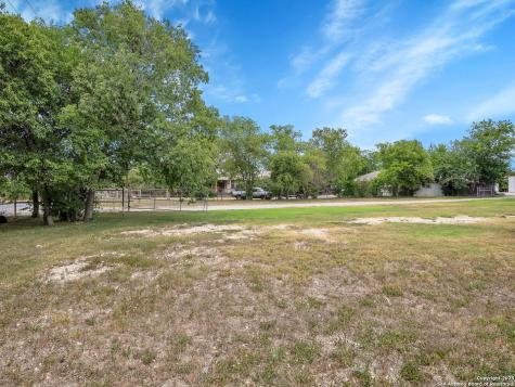 602 Everest San Antonio TX 78209