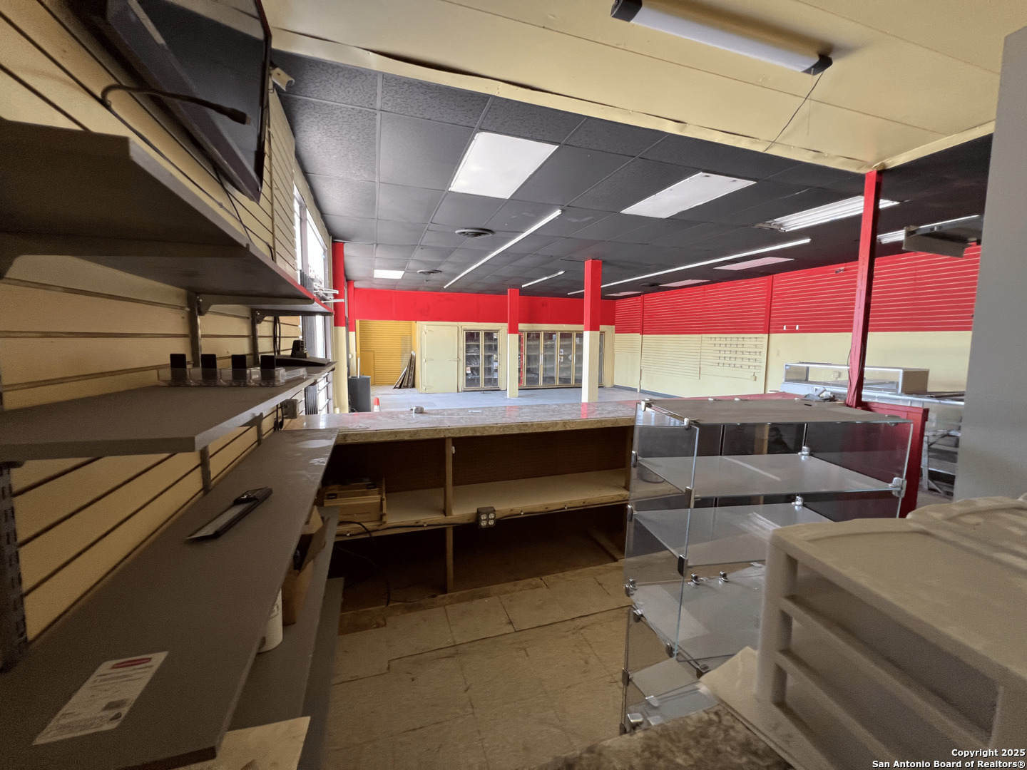 2803 E Houston San Antonio TX 78202