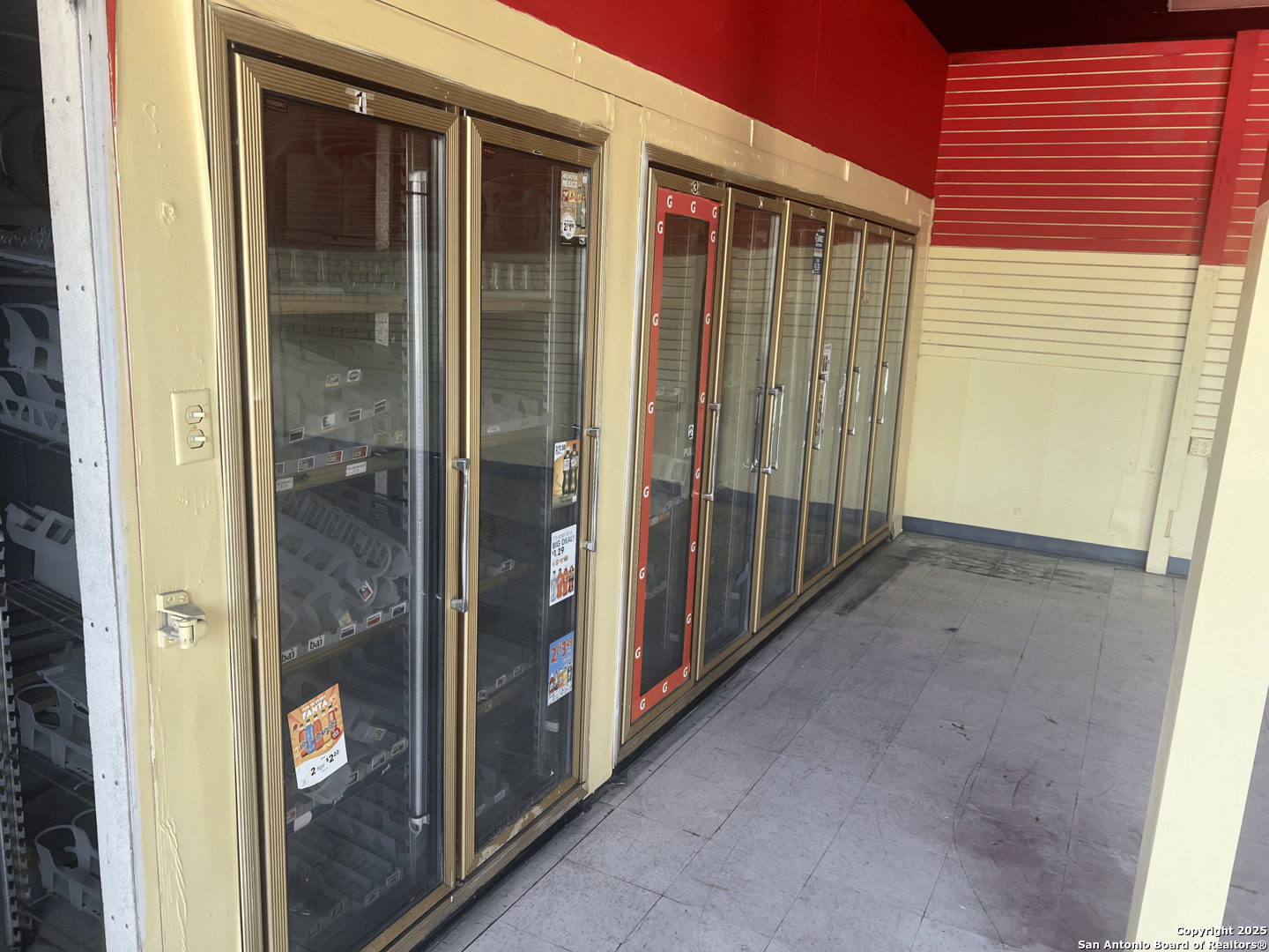 2803 E Houston San Antonio TX 78202