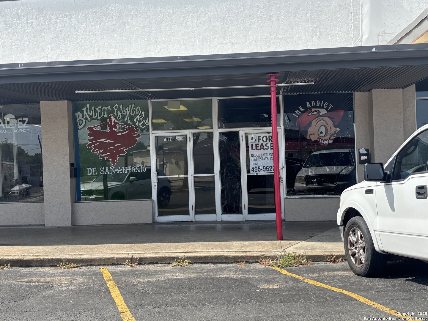 1002 Donaldson San Antonio TX 78201