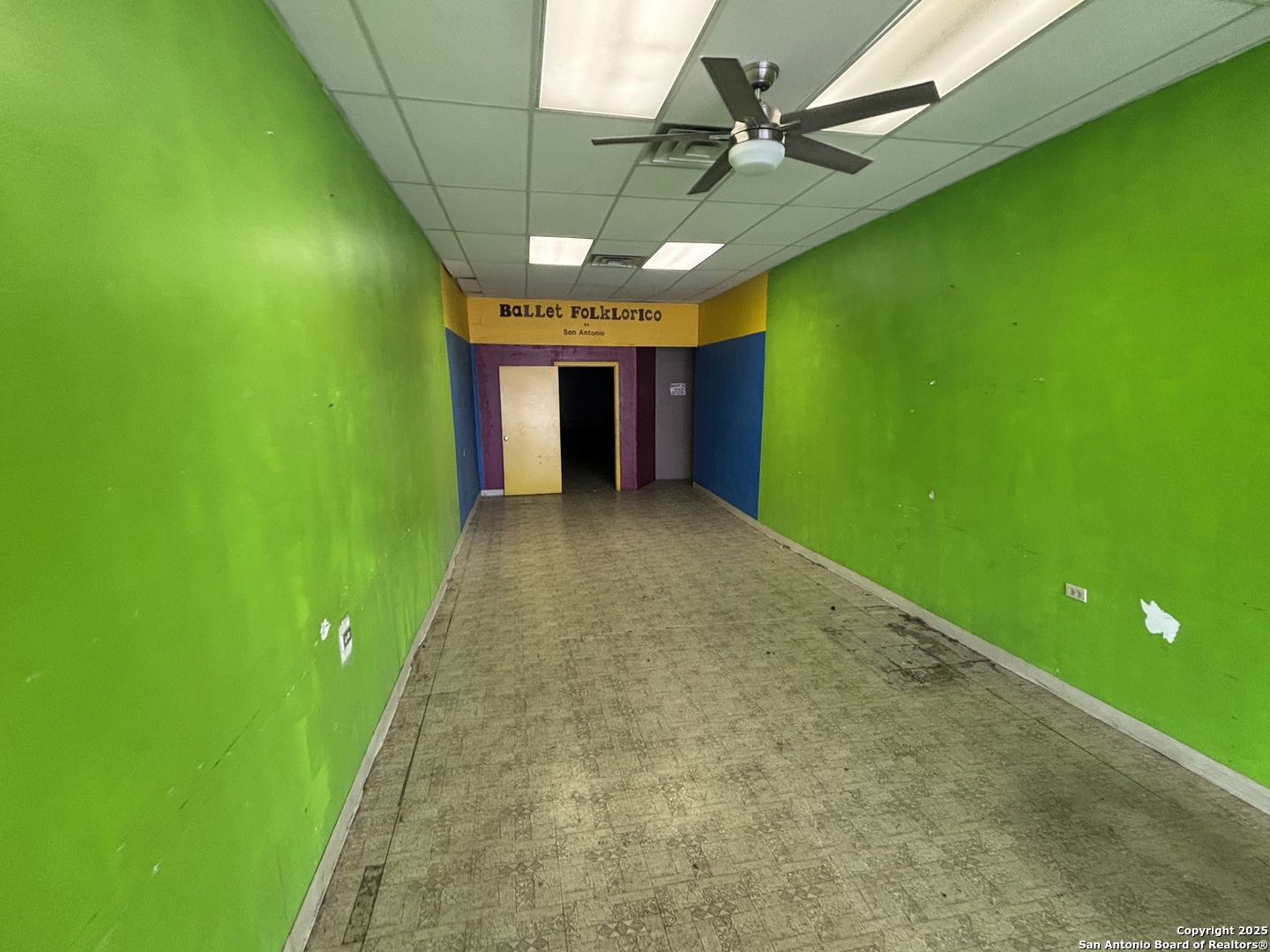 1002 Donaldson San Antonio TX 78201