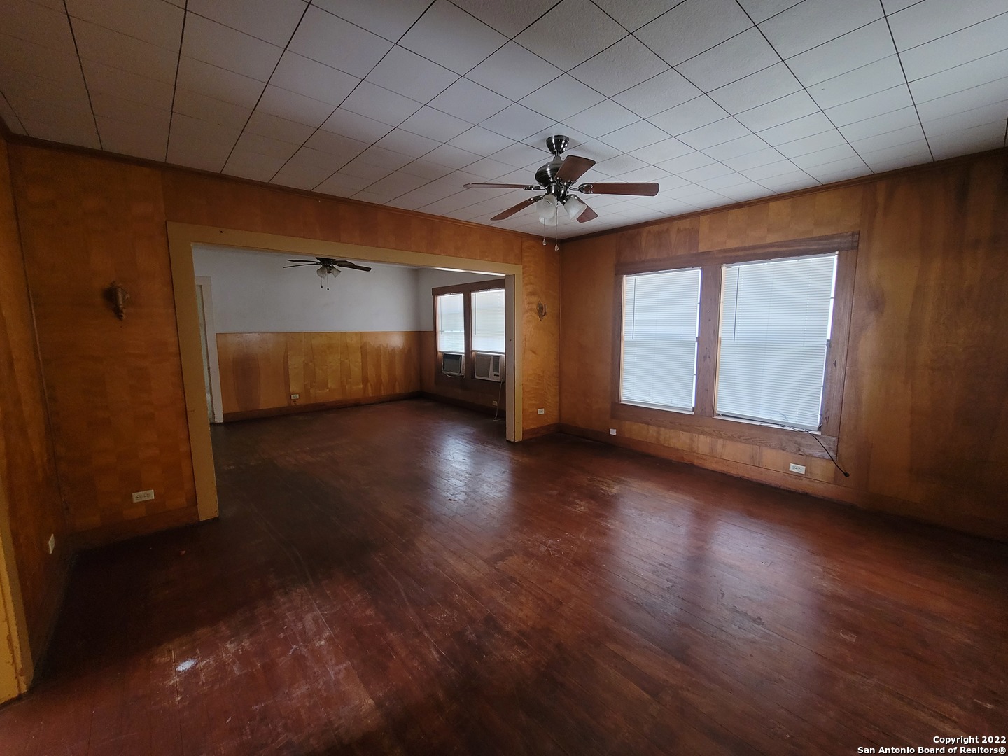 207 W Viggie Street Hebbronville TX 78361