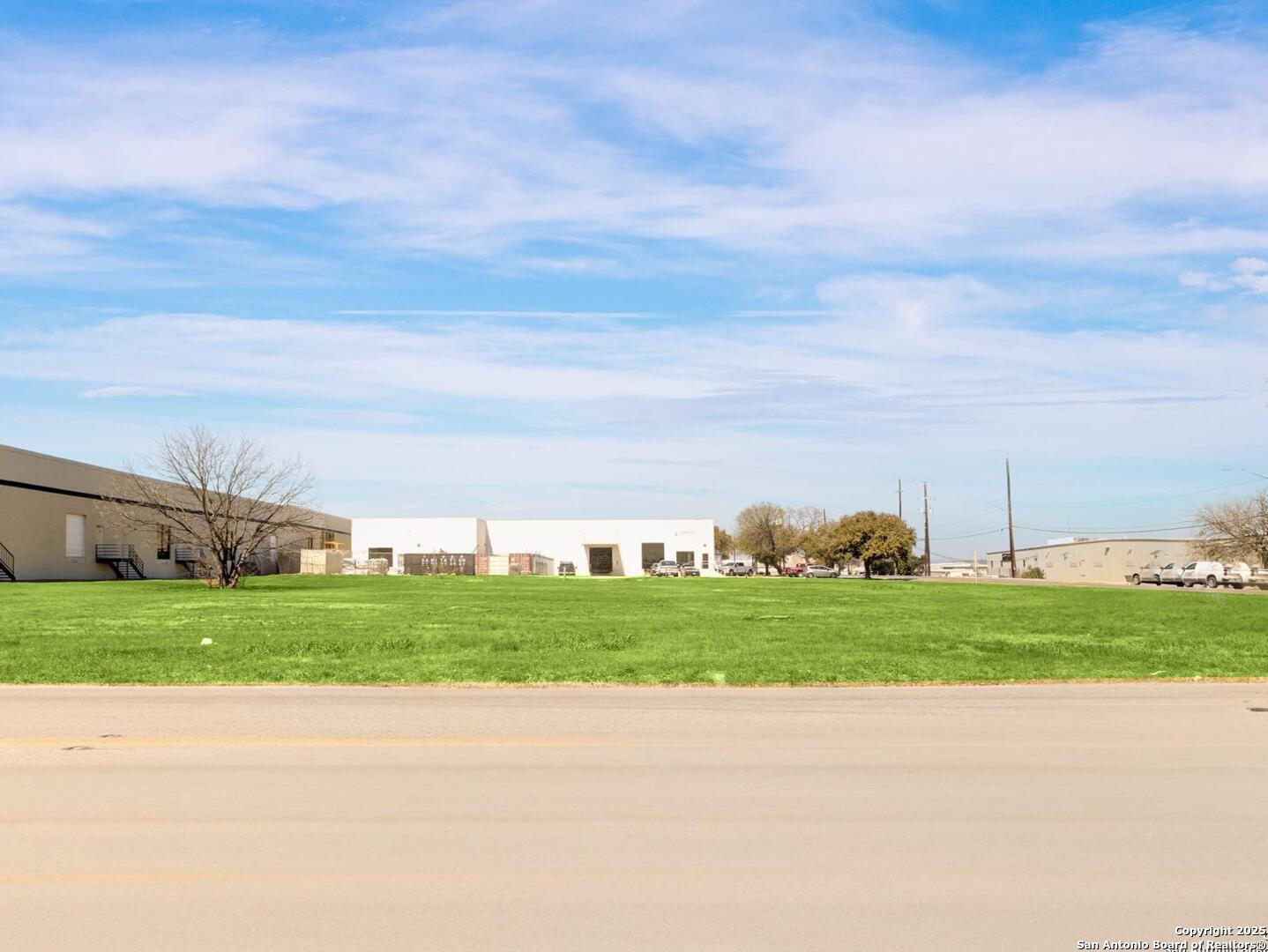 995 Isom San Antonio TX 78216