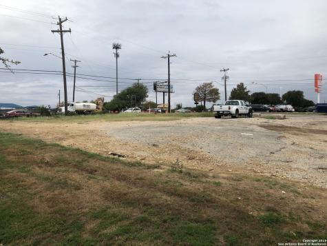 401 Roland Avenue San Antonio TX 78210