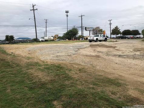 401 Roland Avenue San Antonio TX 78210